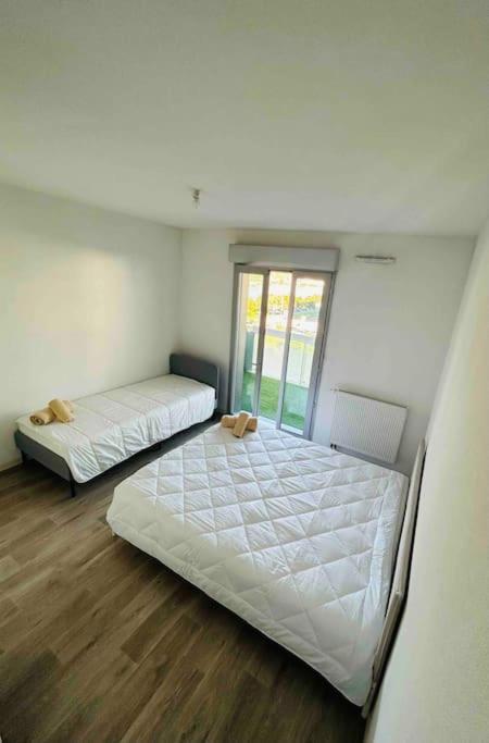 Appartement T2 + Parking Privatif - Centre Ville Бейонн Экстерьер фото
